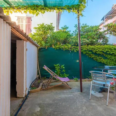 Chez Lina * Le Lavandou