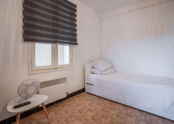 Апартаменти Chez Lina