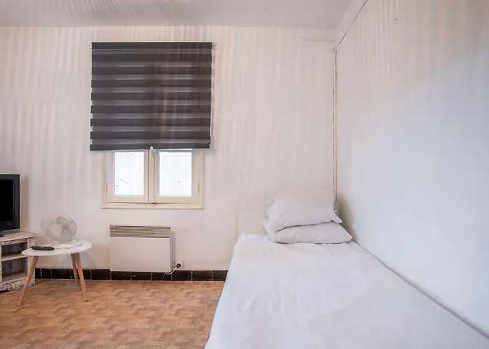 Chez Lina Апартаменти Ле-Лаванду